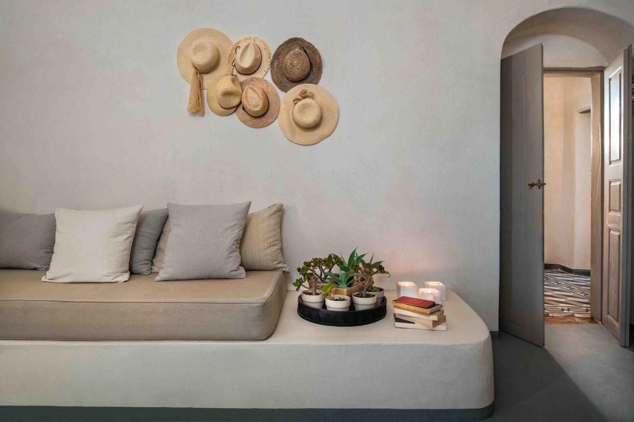 Sandandstone Villa Santorini Megalochori  Exterior photo